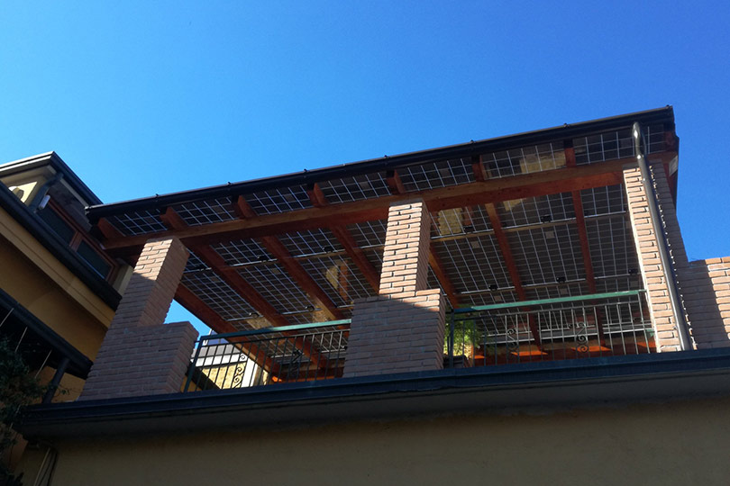 Panelli solari INTEGRA sopra la casa
